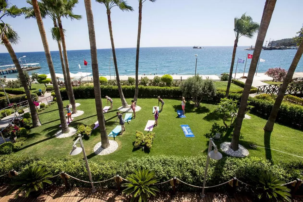 FAMERESIDENCE_SHABAVIZ (20).jpg